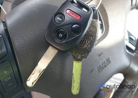 2004 Honda Accord 3.0 Ex z USA, uszkodzony, nr VIN 1HGCM66534A008571